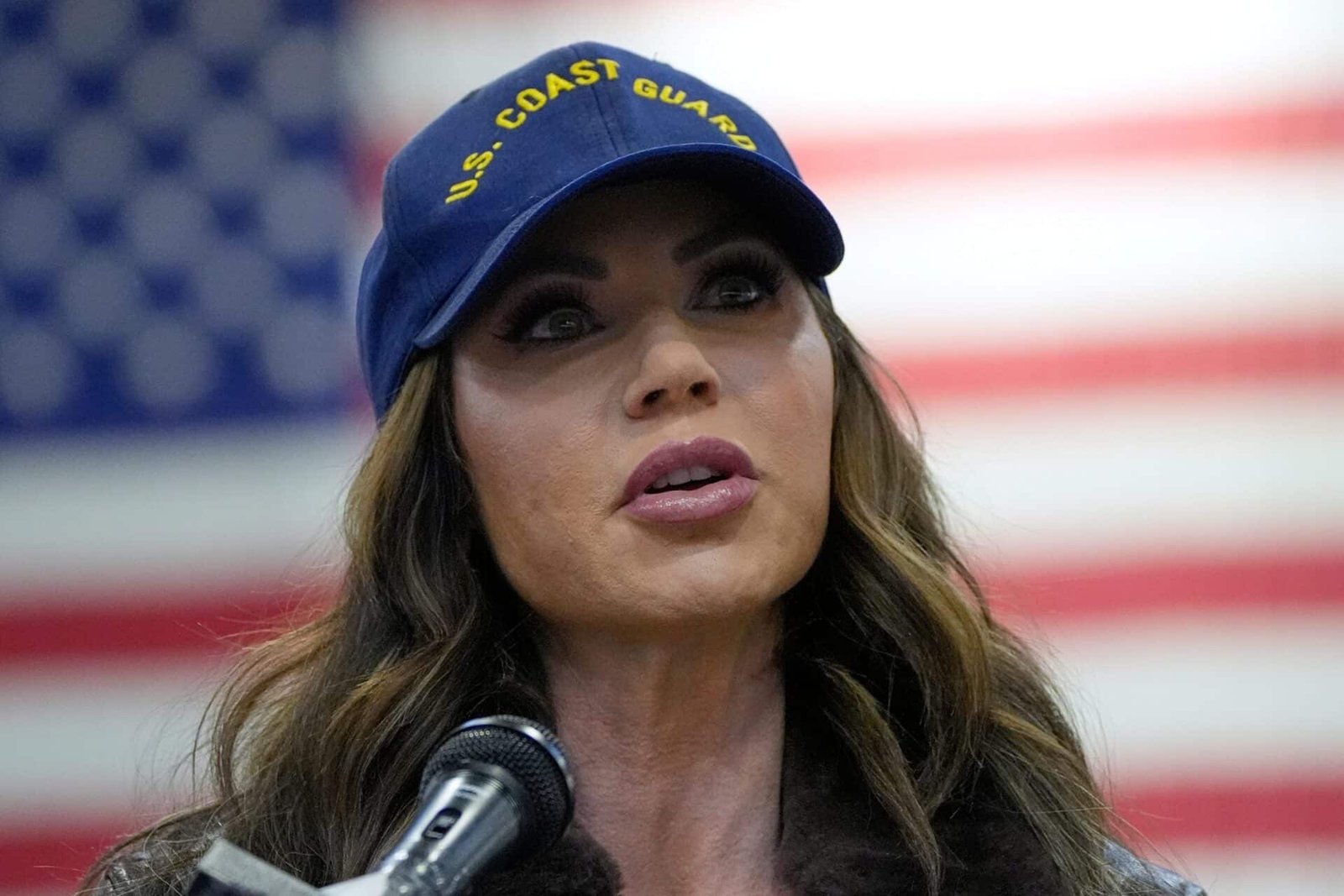 Kristi Noem talks about getting his bag with $ 3,000 stolen

